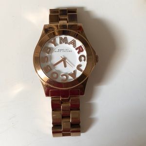 Marc Jacobs gold watch